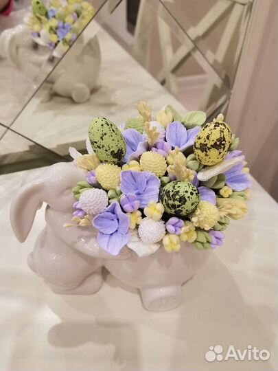 Кашпо керамика с цветами из японской глины