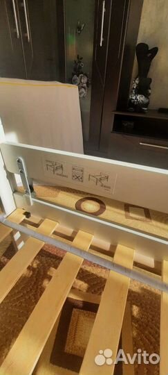 Детская кровать IKEA с матрасом