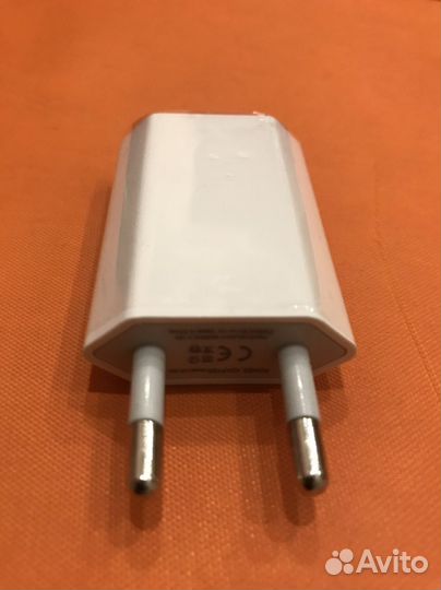 Зарядка на iPhone