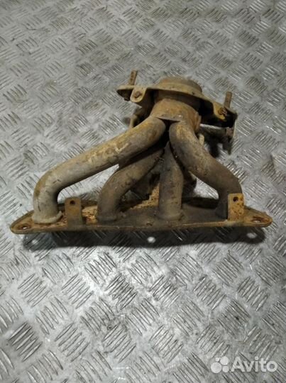 Коллектор выпускной Nissan Tiida c11