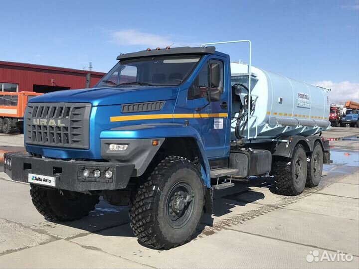 Продается Урал 4665Н1 Некст 2017г водавозка