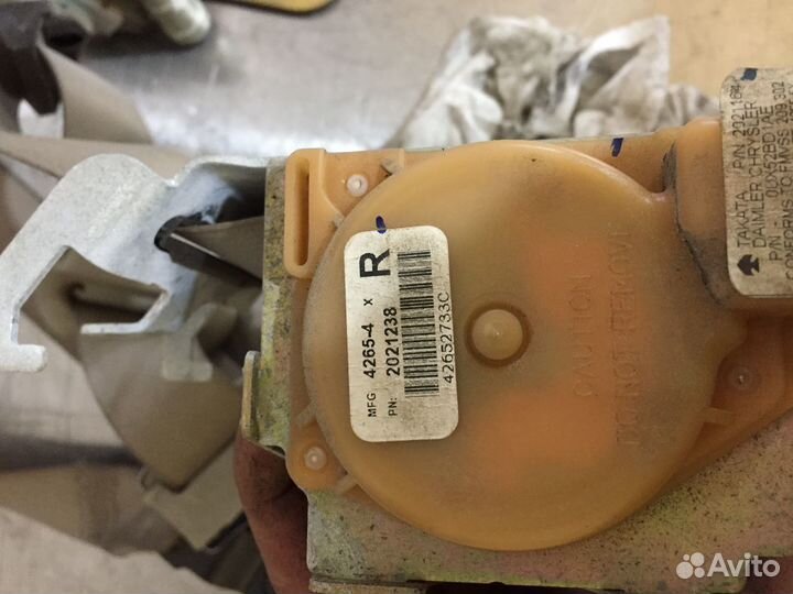 Ремни безопасности chrysler 300C