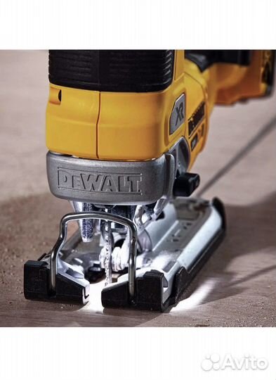 Лобзик DeWalt DCS334, USA, 18V