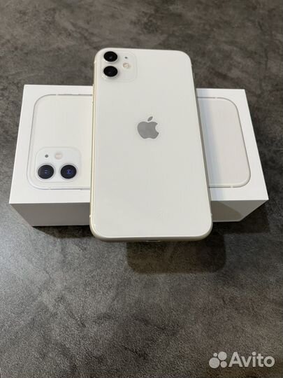 iPhone 11, 64 ГБ