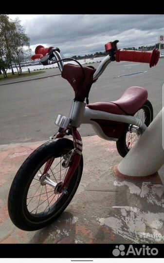 BMW Original Kidsbike беговел + велосипед 2-6 лет