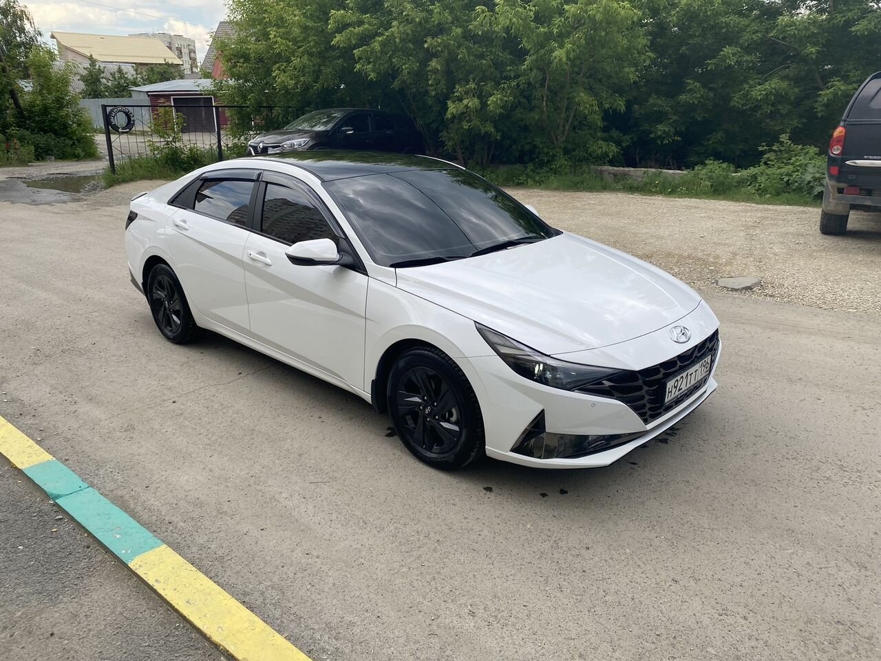 Hyundai Elantra: фото владельца