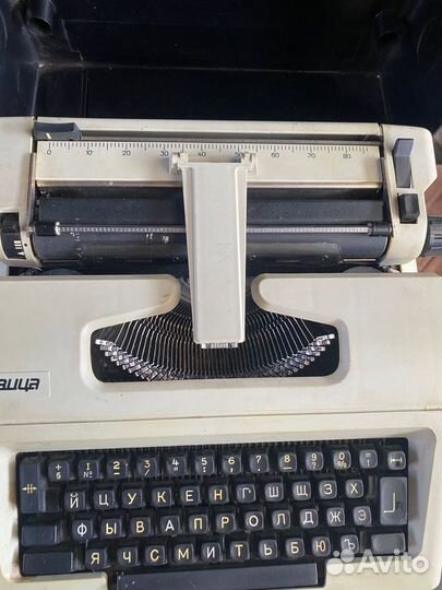 Электрическая печатная Пишущая машинка