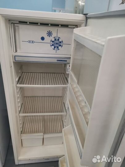 Однокамерный холодильник б/у