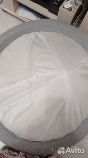 Сухой бассейн с шариками