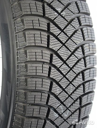 Pirelli Ice Zero FR 185/65 R15 92T