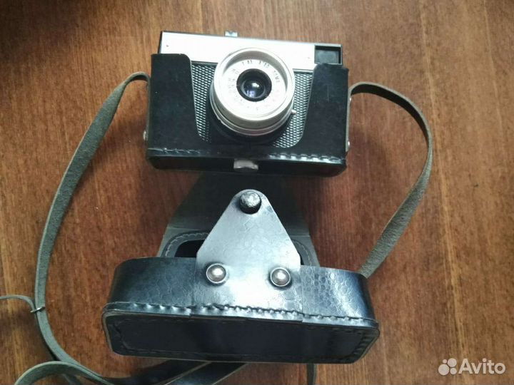 Плёночный фотоаппарат