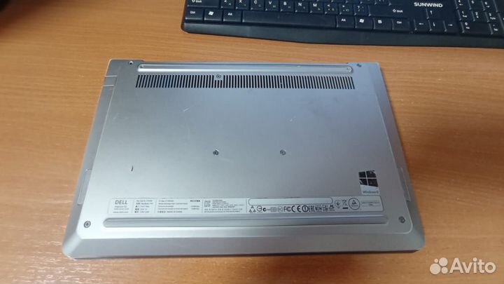 Dell inspiron 11 s 3138 N2830/4GB DDR3/HDD 320GB