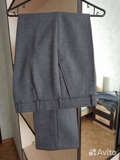 Мужской классический костюм 48р