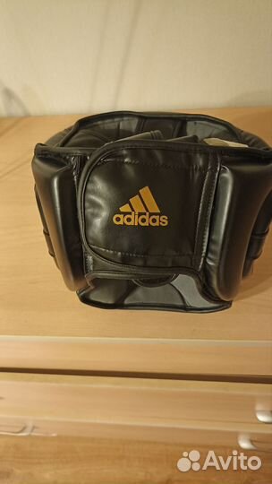 Боксерский шлем adidas