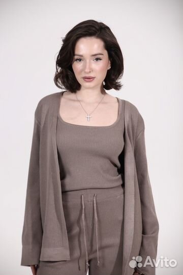 Костюм тройка