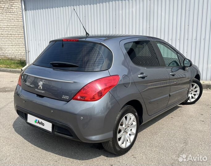 Peugeot 308 1.6 AT, 2011, 115 000 км