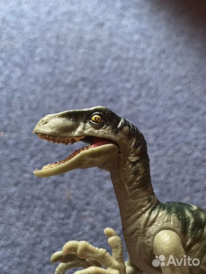 Велоцираптор джурассик