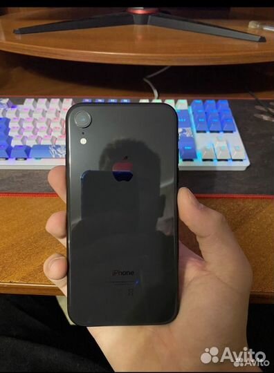 iPhone Xr, 64 ГБ