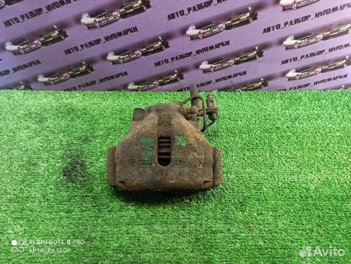 Суппорт передний правый Ауди А6 С5