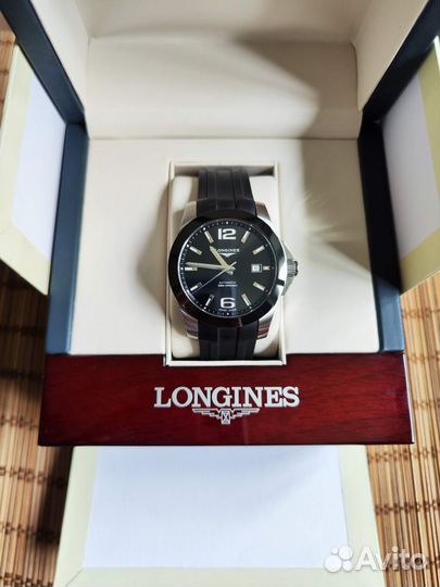 Часы Longines Conquest Ceramic 41mm L3.657.4