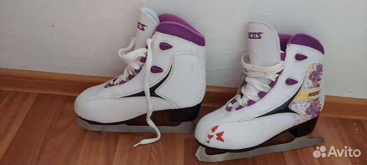 Коньки прогулочные белые женские 38 размер