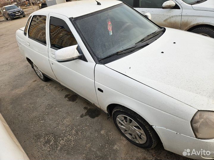 LADA Priora 1.6 МТ, 2009, 200 000 км