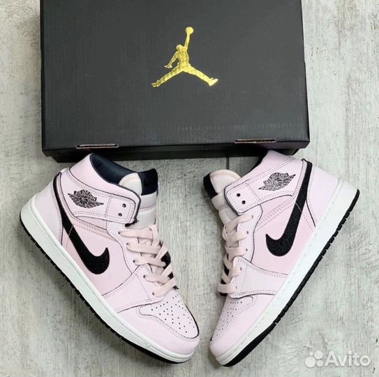 Кроссовки nike air jordan новые