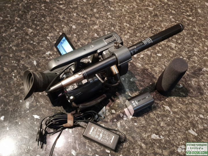 Микрофон-пушка Sony ECM-NV2