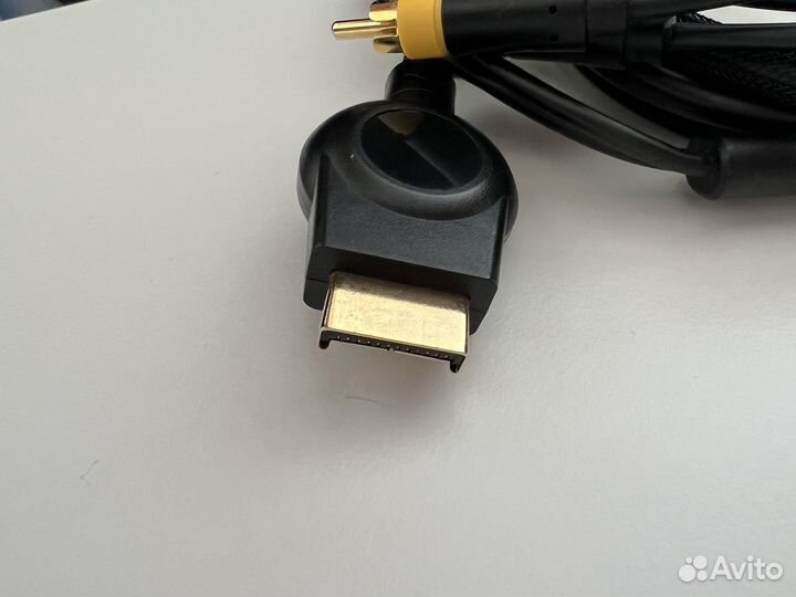 Кабель видео-аудио