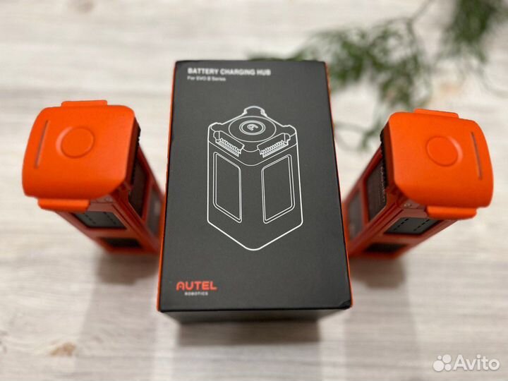 Хаб Battery Charging Hub EVO 2 II Series
