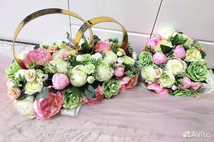 Свадебные украшения для автомобиля (машины)