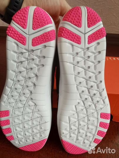 Кроссовки nike оригинальные