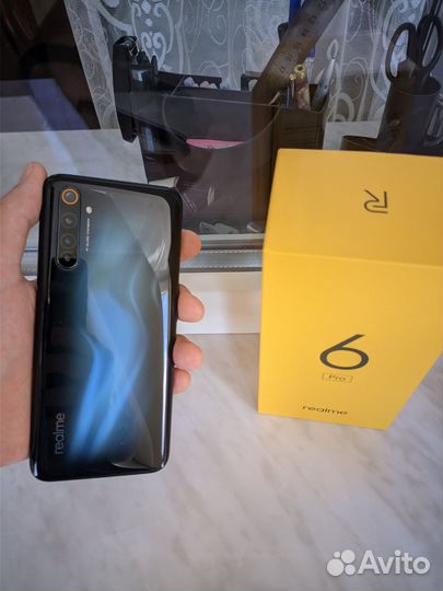 realme 6 Pro, 8/128 ГБ