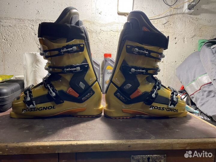Горнолыжные ботинки rossignol