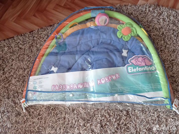 Развивающий коврик