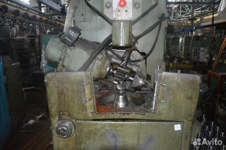 Зубофрезерный станок 5Б312 № 922