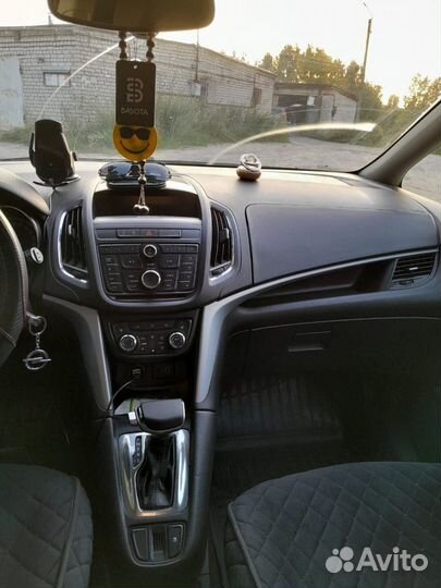 Opel Zafira 1.4 AT, 2012, 250 000 км