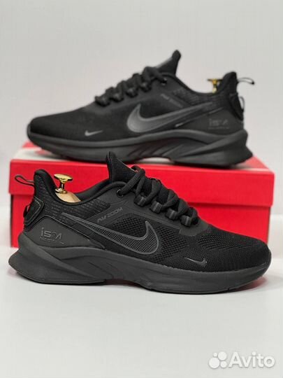 Кроссовки Nike Zoom чёрные 1