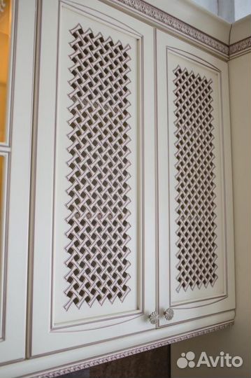 Кухня Афина 25 (4,7 м) крем/фиолетовая патина