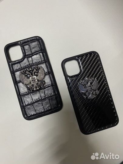 Чехол на iPhone 11