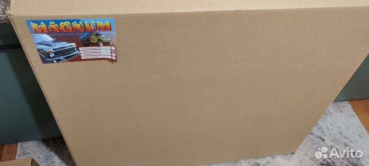 Накладка на капот для Нивы