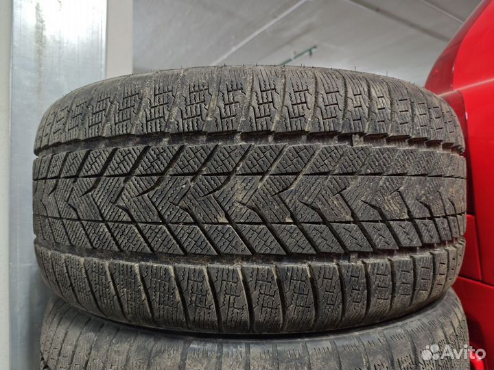 Arivo Winmaster ProX ARW5 275/40 R20 106H