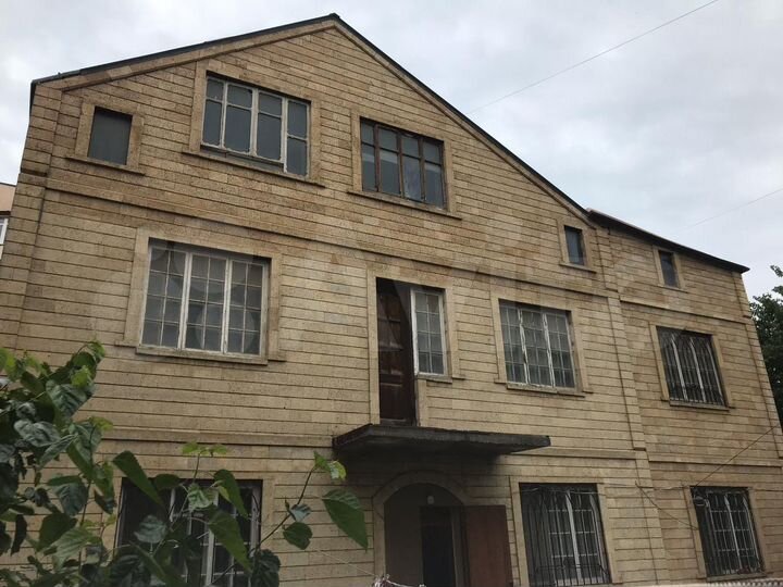 Дом 300 м² на участке 6,2 сот.