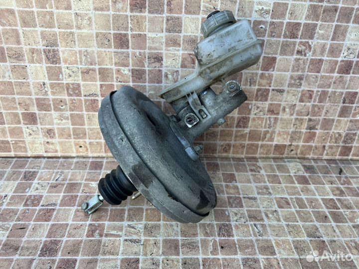 Вакуумный усилитель тормозов LADA Kalina