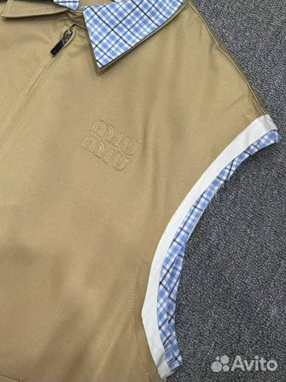 Жилет MIU MIU премиум коллекция 2025