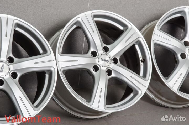 Лот E1745 Фирменные 18-е диски reverline