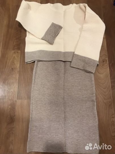 Костюм женский теплый вязаный