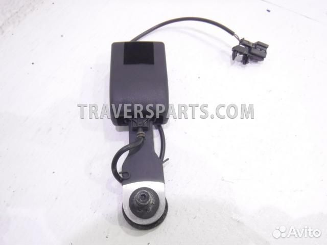 Замок заднего ремня безопасности