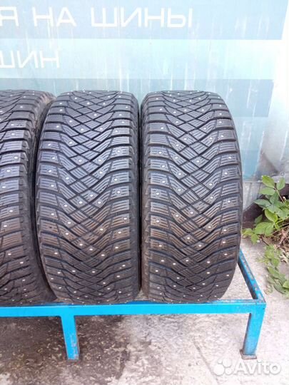 Goodyear UltraGrip Arctic 2 235/45 R18 98T