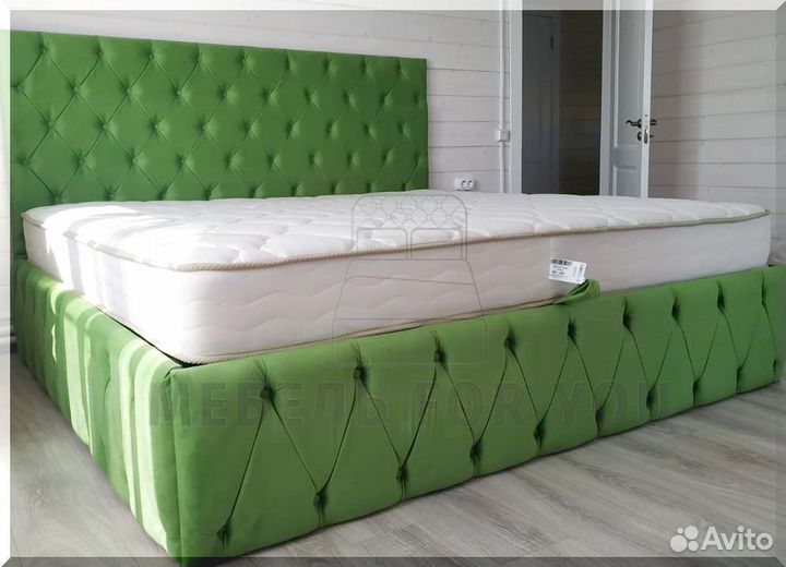 Кровать с подъемным механизмом